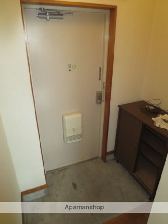 メゾン雅の玄関