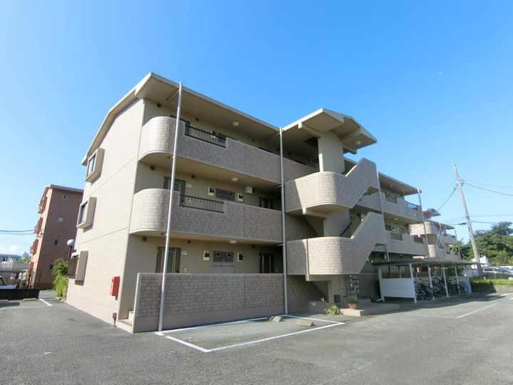 静岡県駿東郡長泉町竹原の賃貸マンションの外観