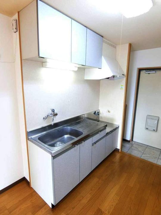 静岡県駿東郡長泉町竹原の賃貸マンションのキッチン