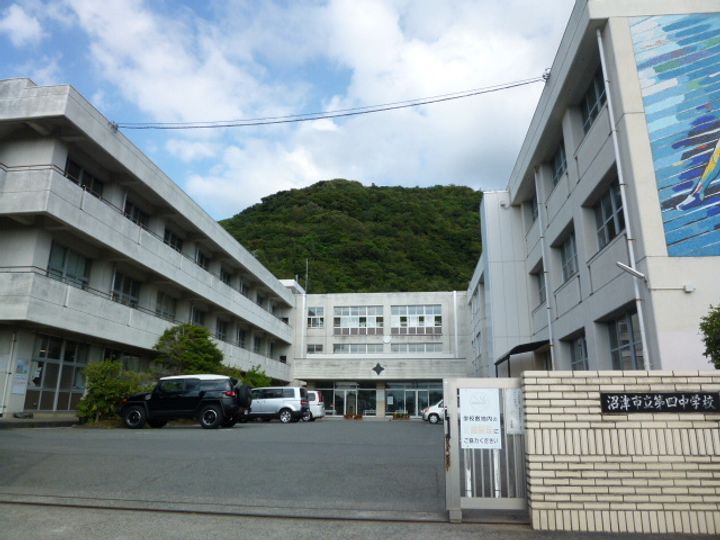 ソブリンハウスの周辺