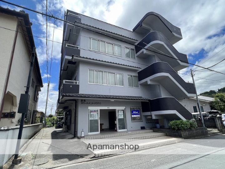 長岡アパートメントハウスⅡ302の外観