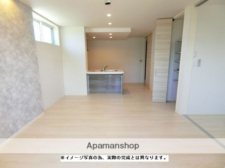 ヴィアソーレ201の居間