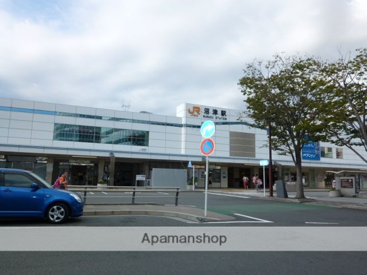 静岡県沼津市白銀町の賃貸マンション801の周辺