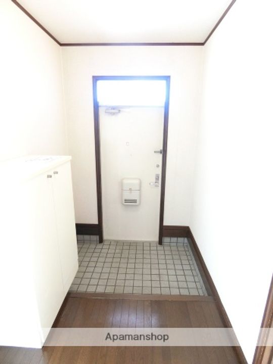 タウンハウス門池Fの玄関