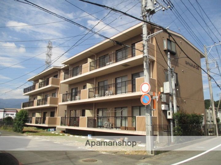 ロイヤルパレス徳倉202の外観