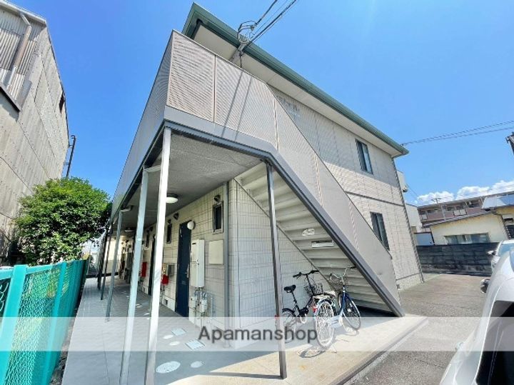 静岡県沼津市沼北町2丁目の賃貸アパートの外観