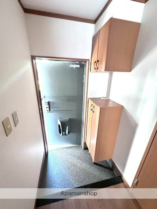 メゾン鈴木の玄関