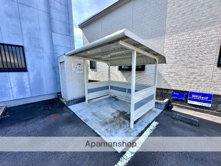 メゾン鈴木の外観