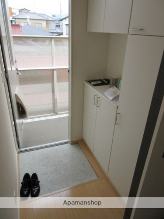 シャーメゾンラフィネ201の玄関