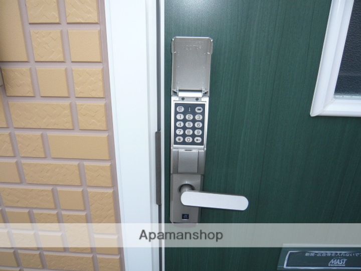 シャーメゾンラフィネ201の外観