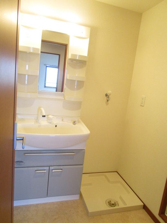 カルフール・パレのその他画像