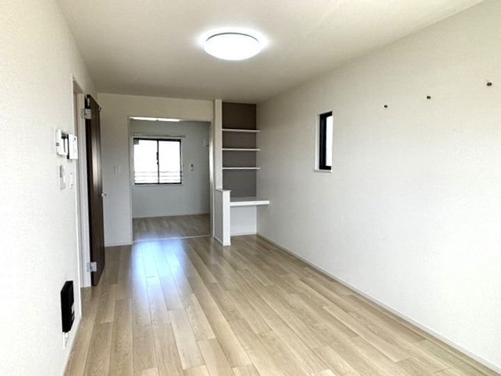 EAST HILL Fの内装