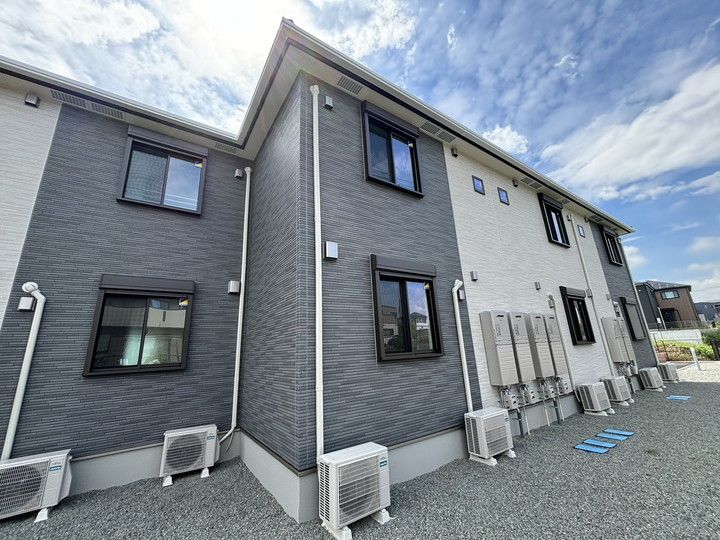 EAST HILL Fの外観