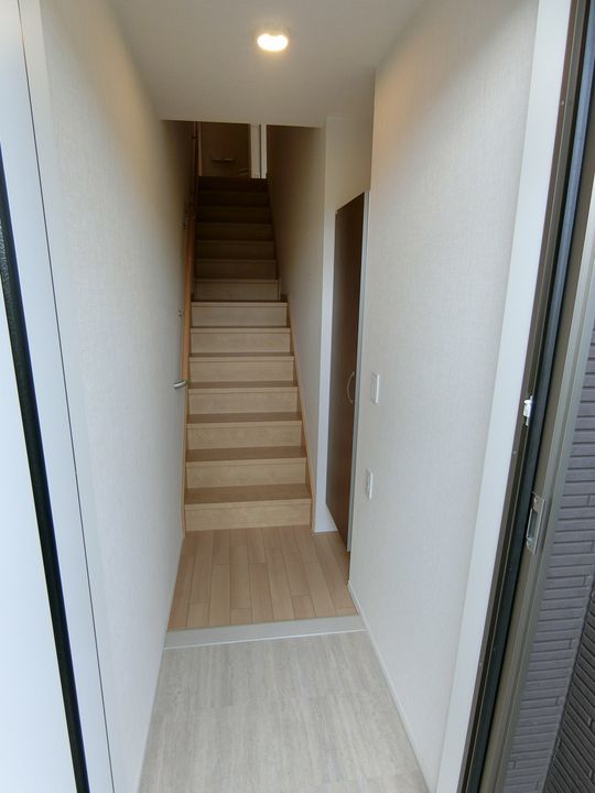 メゾン・ココ岩波の玄関