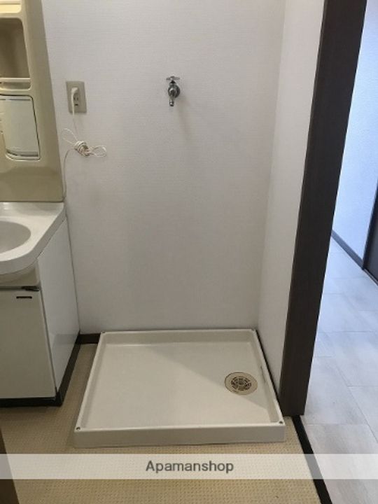 静岡県焼津市西小川1丁目の賃貸アパートの内装