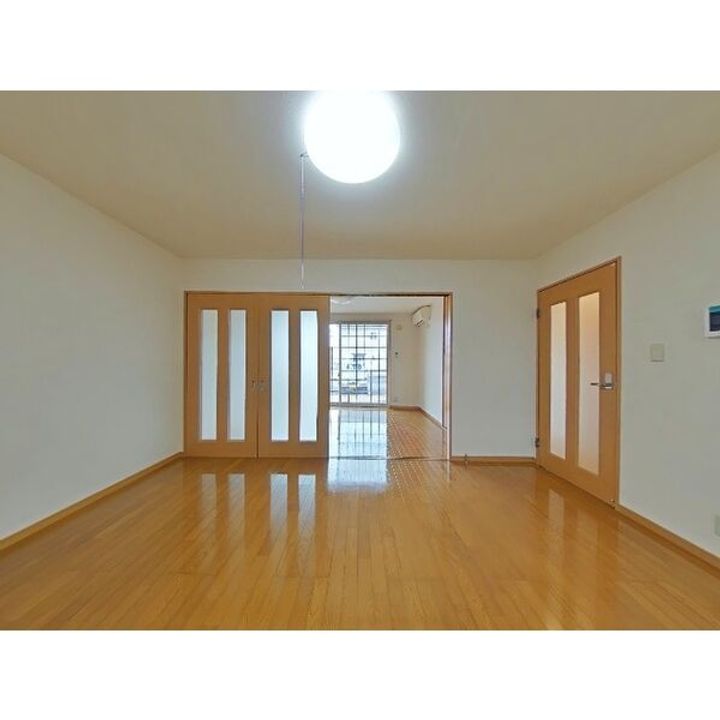 ブランシールⅠの居間