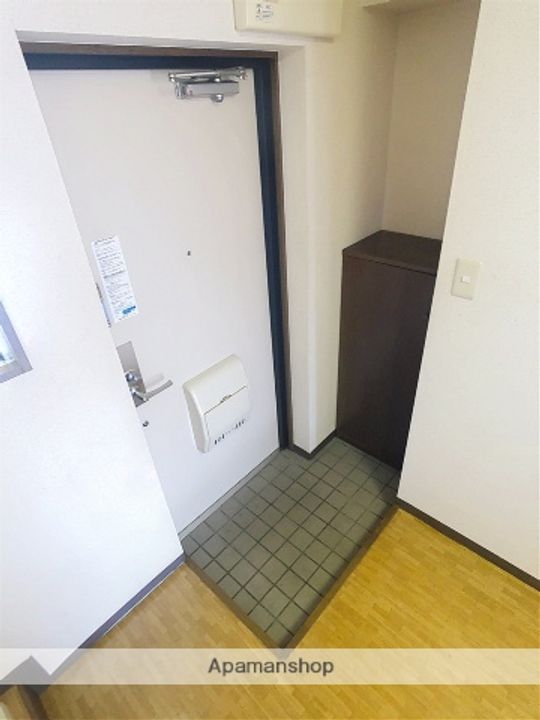 アルタイルN502の玄関