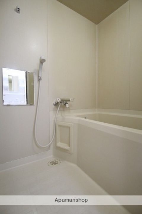 フレグランスコート佐野B101の風呂