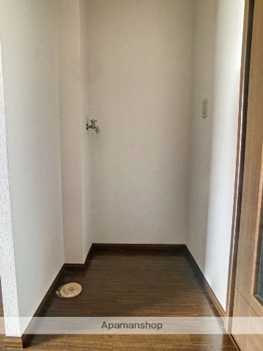 ハイム横割の内装