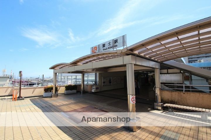 ハイム横割の周辺