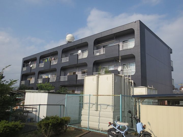 コーポタカオカ202の外観