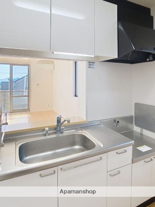 ビューテラス弐番館B202のキッチン