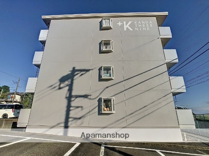 KANDAスリーナイン102の外観