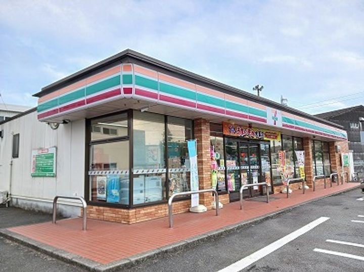 グラン・ブルーの周辺