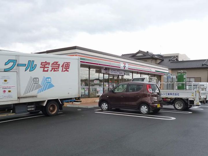 インテリオーラの周辺