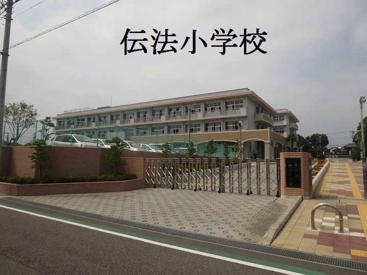 メゾンコアの周辺