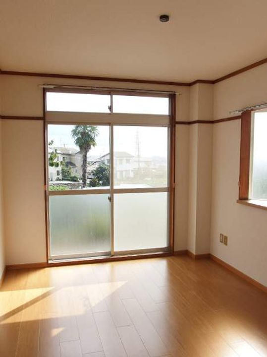 エルディム駿河台の居間