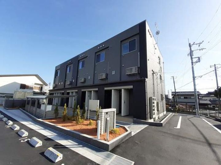 セレ グレージュの外観