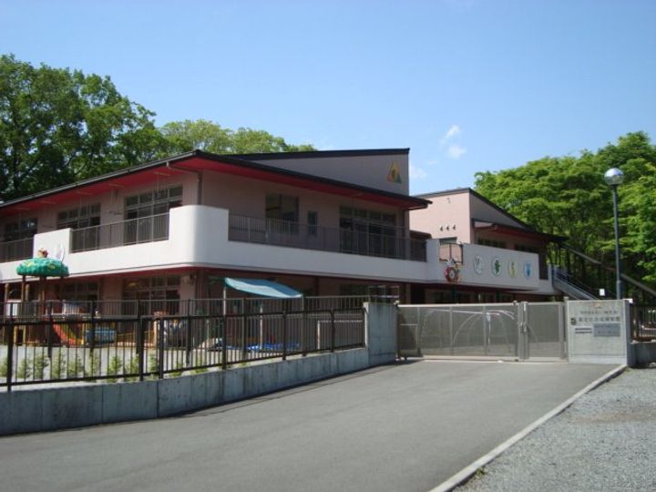 エスコートⅡの周辺