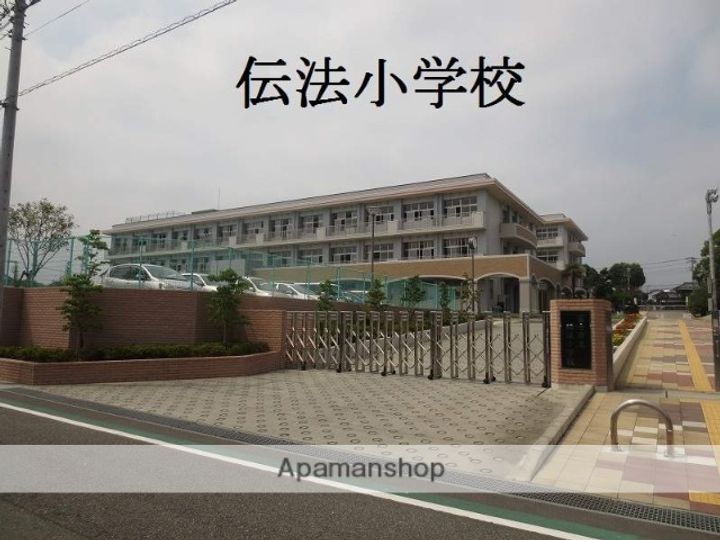 プリムヴェールの周辺