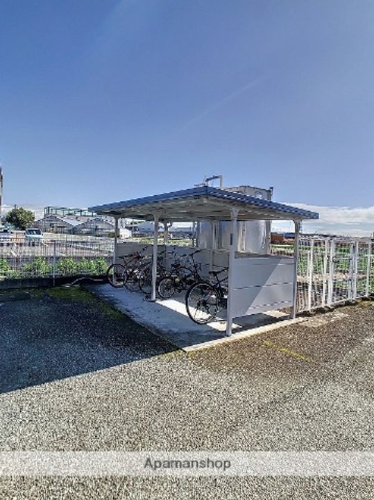 静岡県富士市蓼原の賃貸マンション303の外観