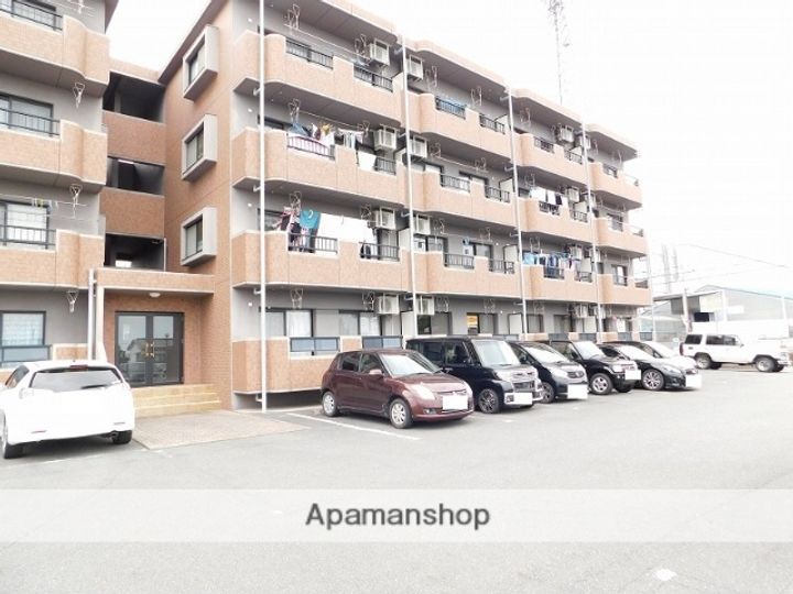 静岡県富士宮市舞々木町の賃貸マンション102の外観