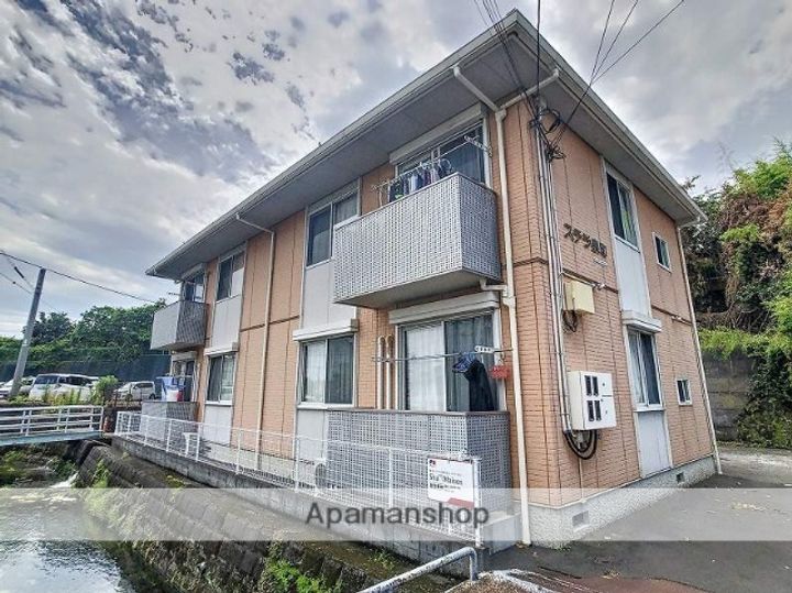 ステラ泉町の外観