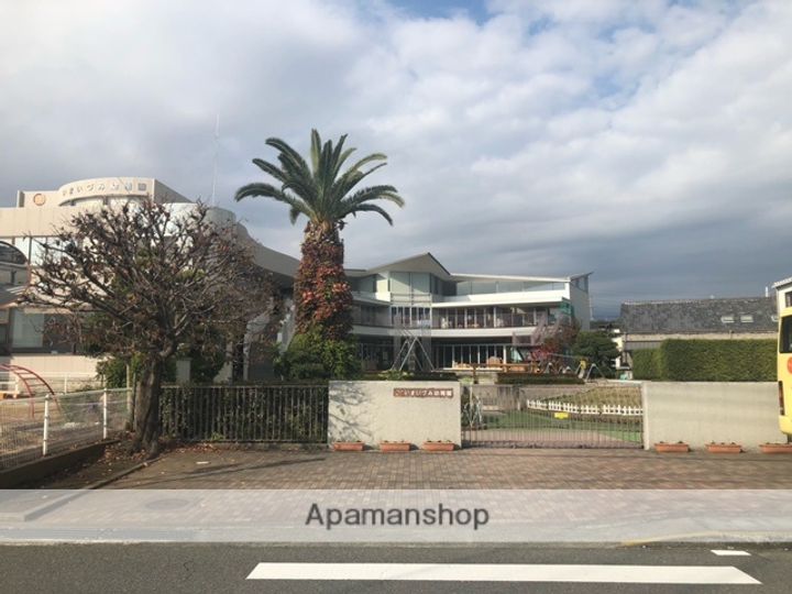 ステラ泉町の周辺