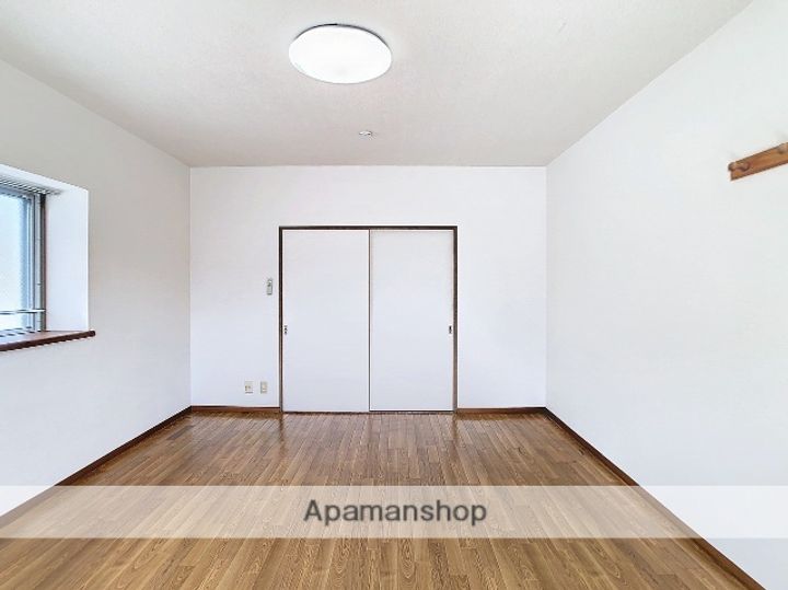 マンションレインボーの内装