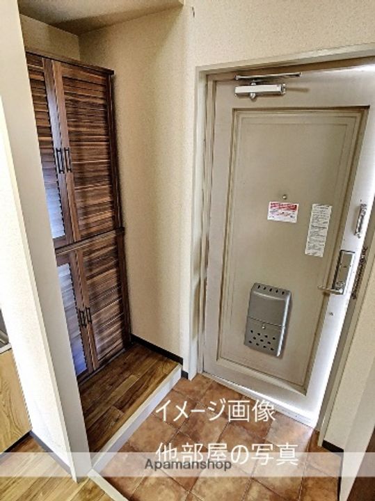 HIトピア富士の玄関