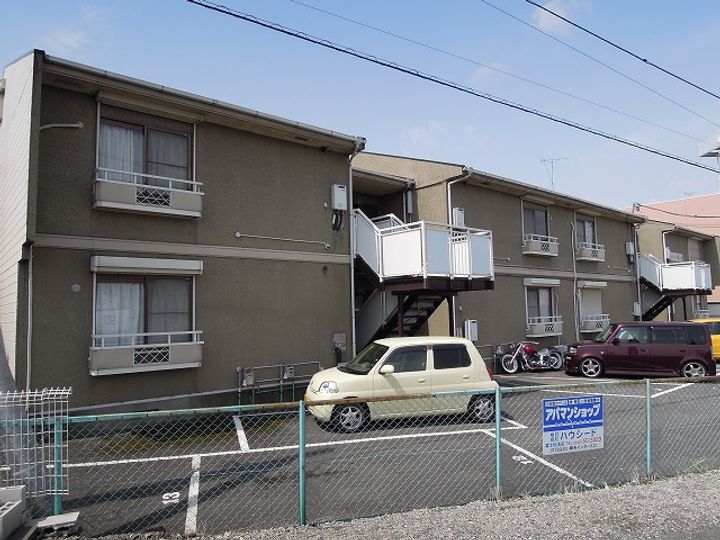 富士光コーポ蓮台105の外観