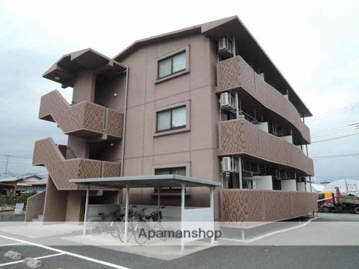 カーサ森下の外観