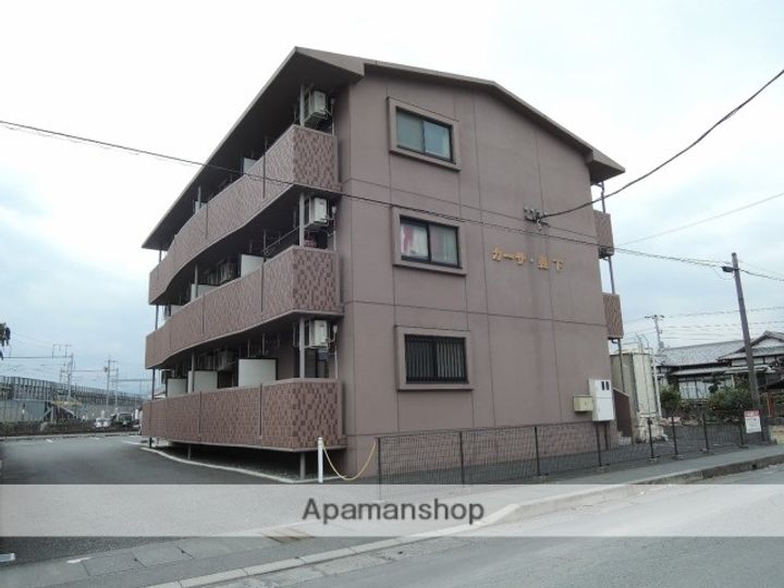 カーサ森下の外観