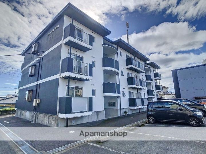 プレミール杉山205の外観