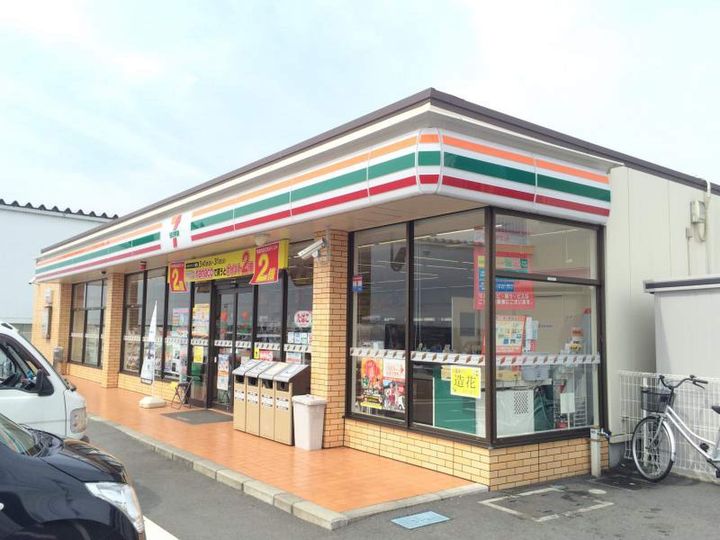 ドルチェ カーサの周辺