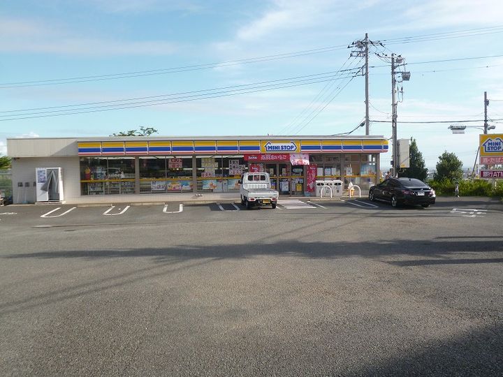 コーポ高山Bの周辺