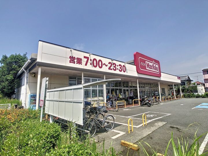 ベルラン88の周辺