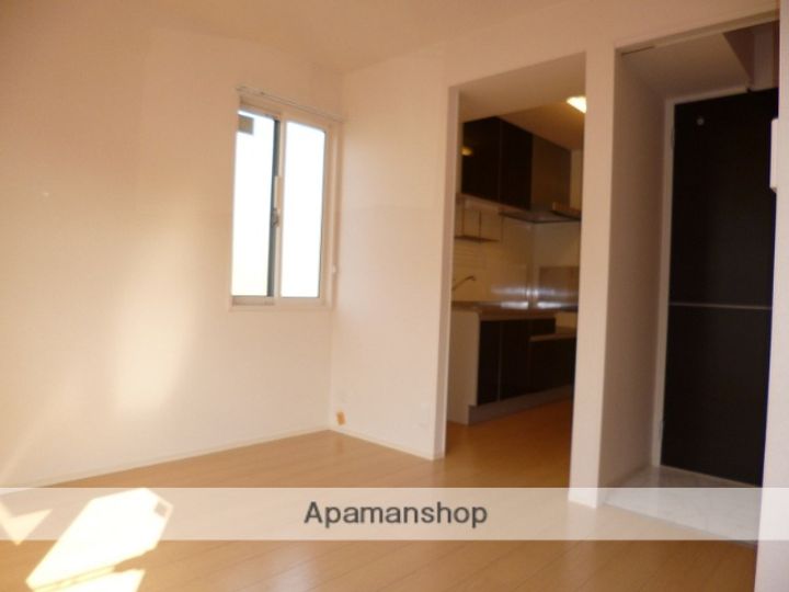 サンライフ B101の内装