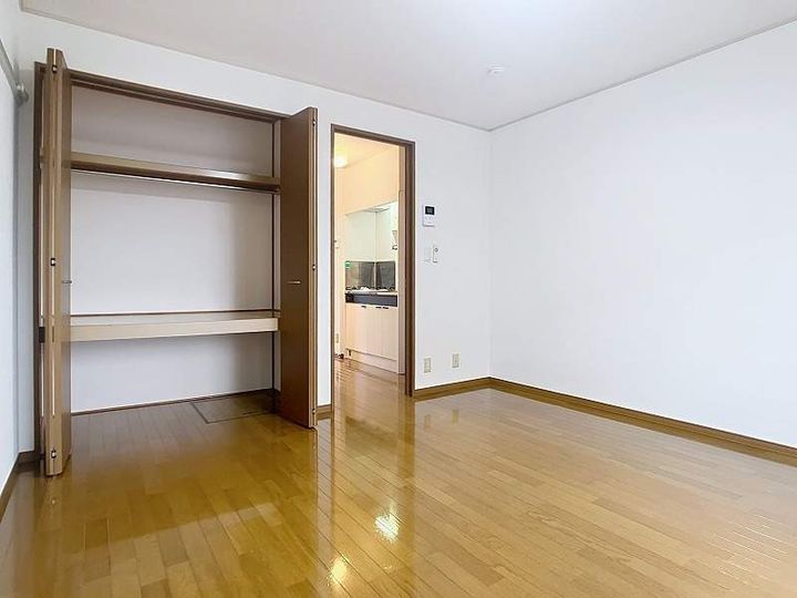 コーラル三園106の内装