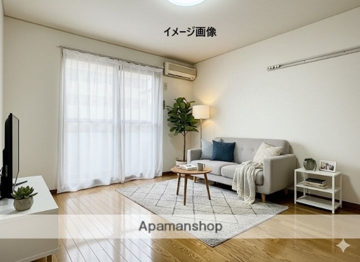 コーラル三園106の居間